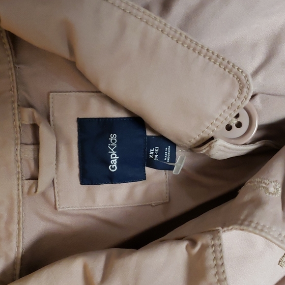 American Eagle jean & Gap jacket combo - Picture 8 of 16